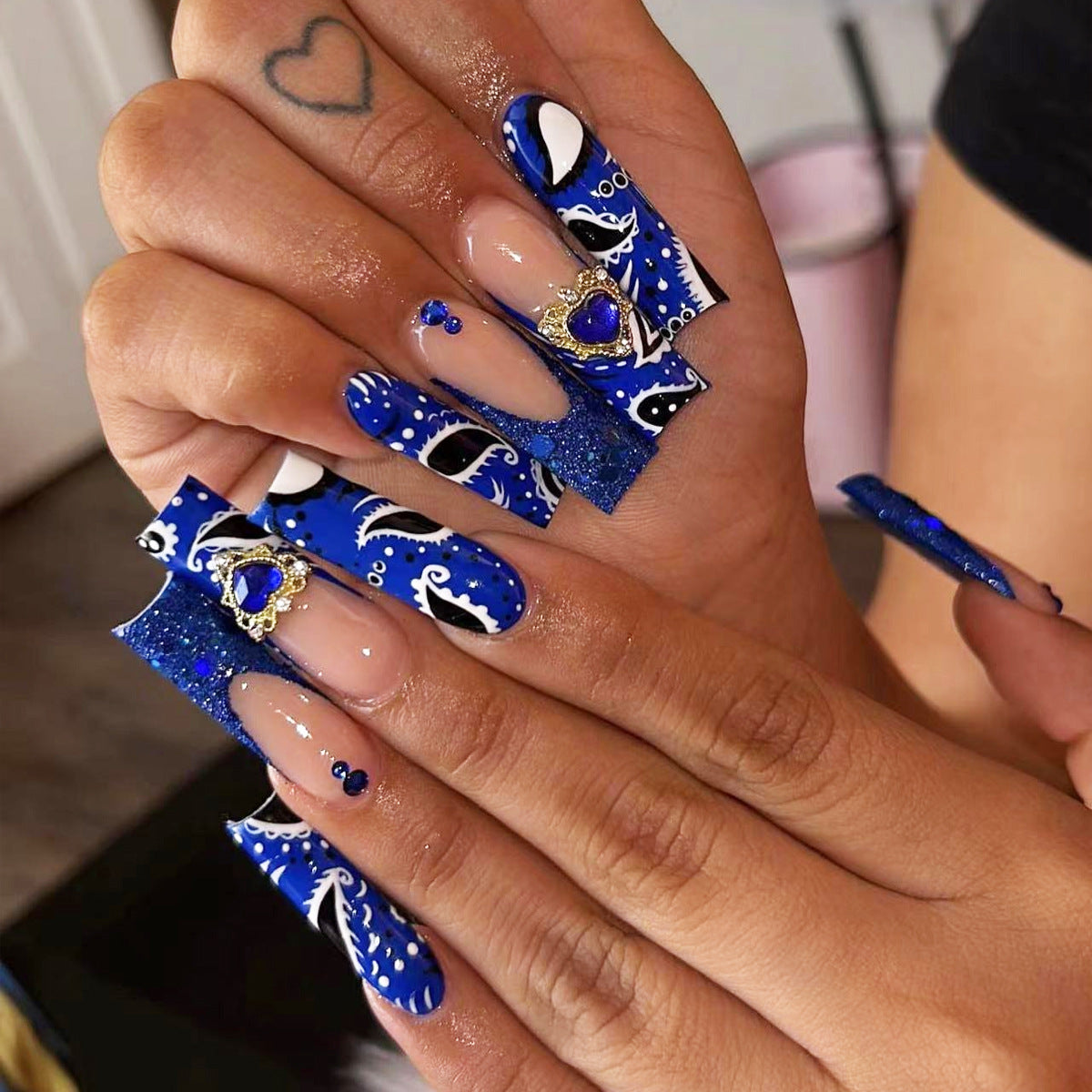 24 PCS SHIMMER LONG LUXURY PRESS ON NAILS