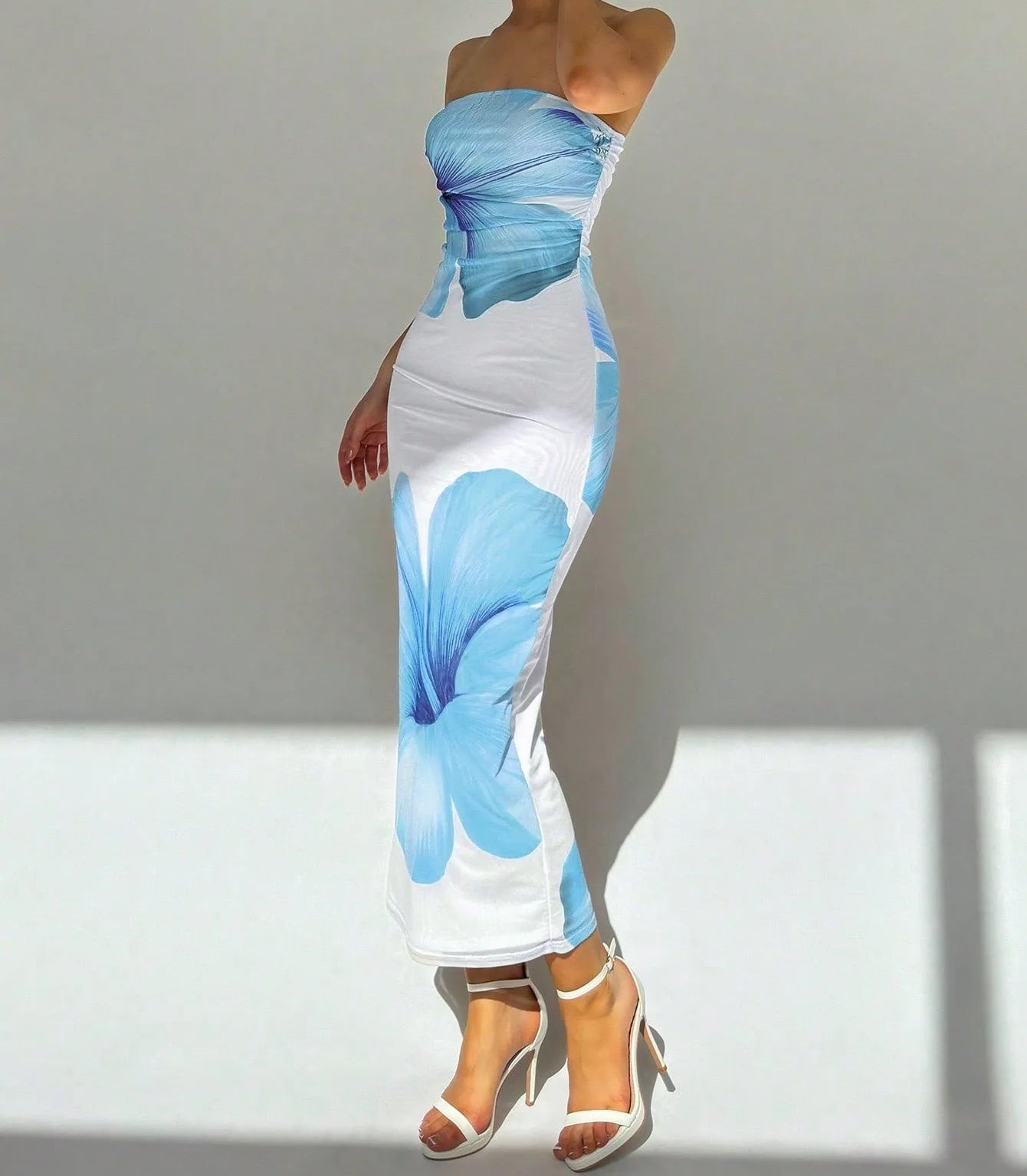 STRAPLESS SPRING DRESS