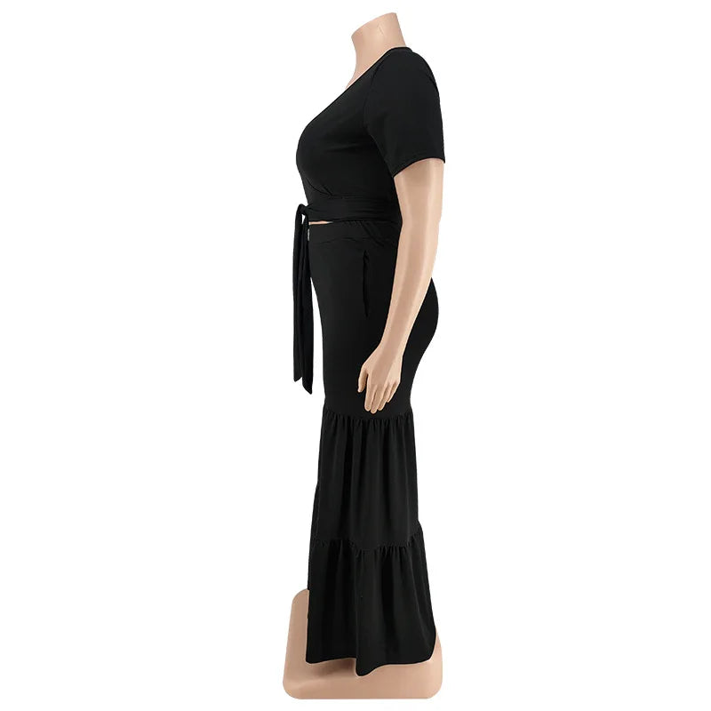 OWN THE ROOM FLARED PANTS CURVY PLUS SET