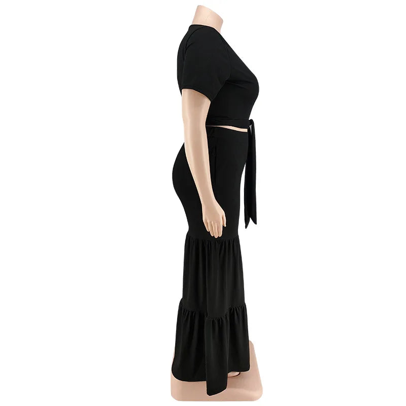 OWN THE ROOM FLARED PANTS CURVY PLUS SET