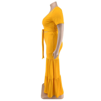 OWN THE ROOM FLARED PANTS CURVY PLUS SET