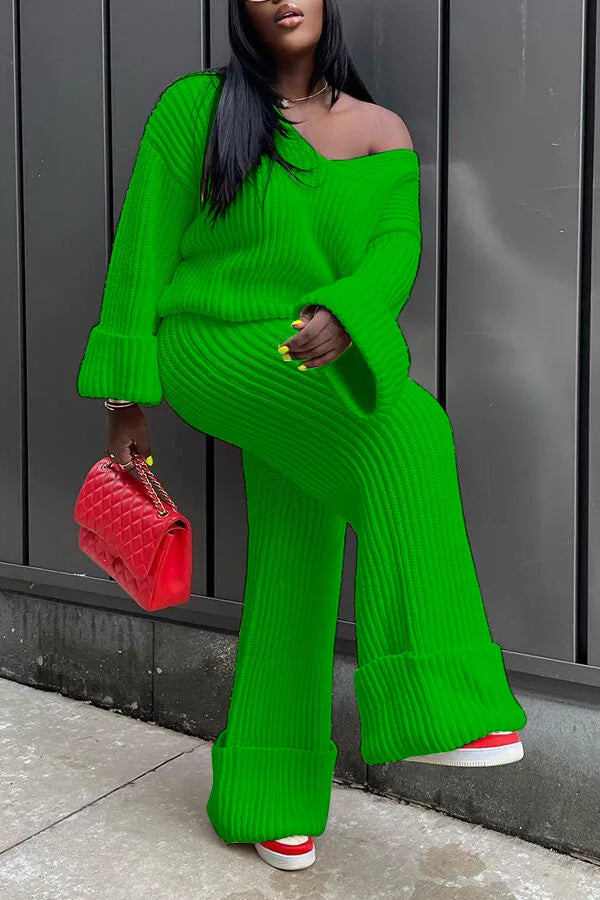 DARING 2PC SWEATER SET