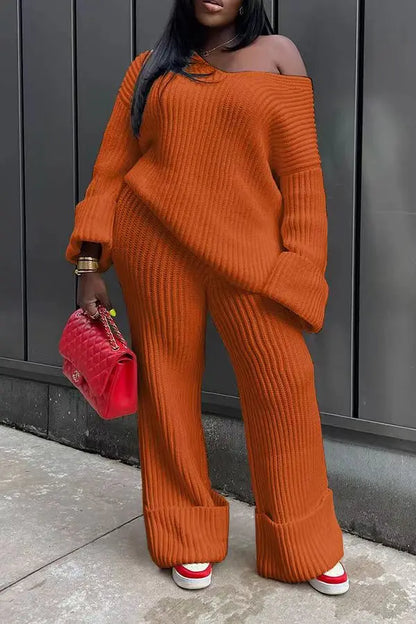 DARING 2PC SWEATER SET