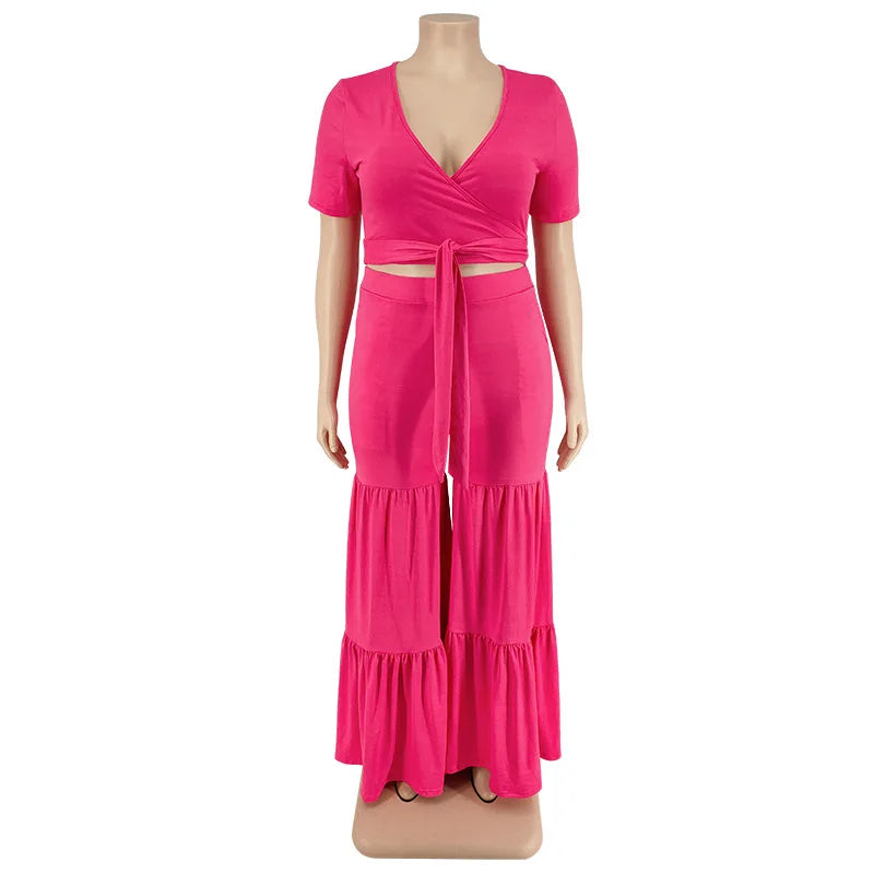 OWN THE ROOM FLARED PANTS CURVY PLUS SET