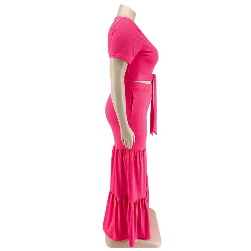 OWN THE ROOM FLARED PANTS CURVY PLUS SET