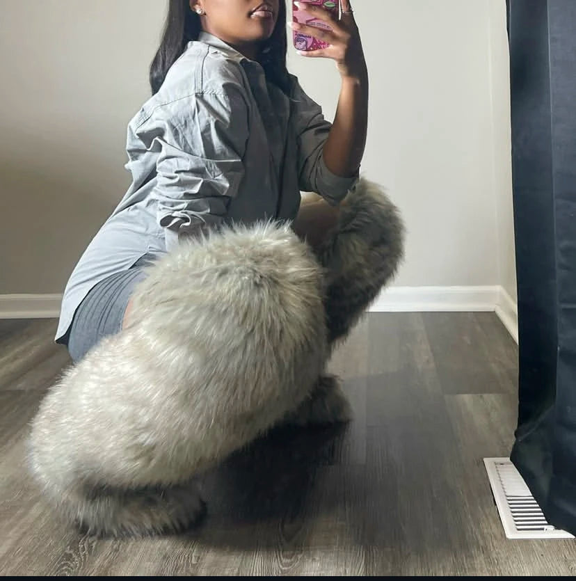 THIGH HIGH MONGOLIAN BOOTS