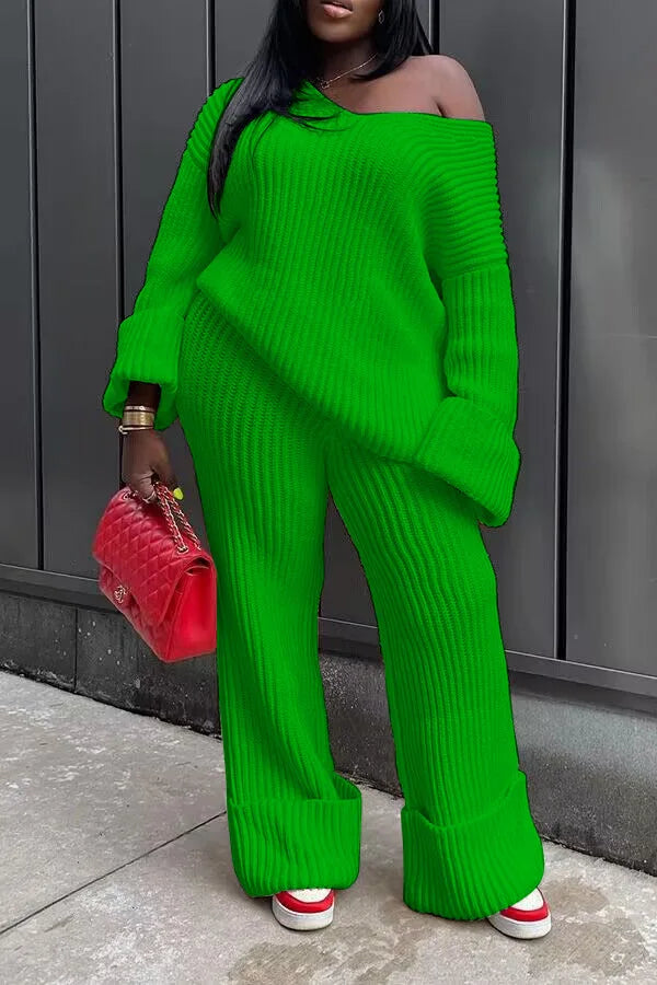DARING 2PC SWEATER SET