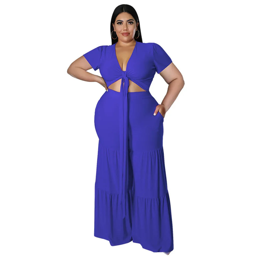 OWN THE ROOM FLARED PANTS CURVY PLUS SET