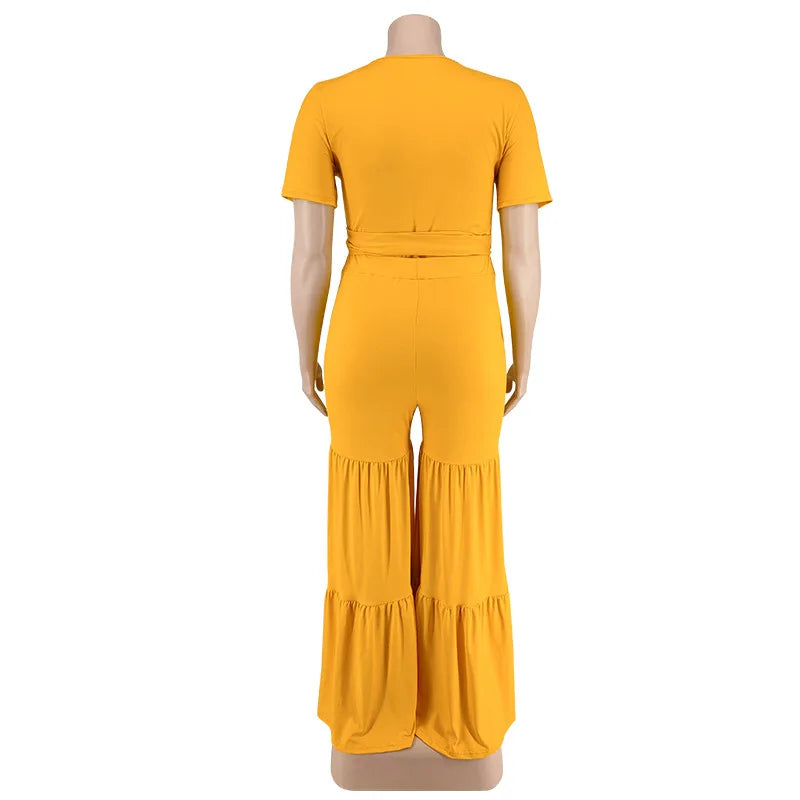 OWN THE ROOM FLARED PANTS CURVY PLUS SET