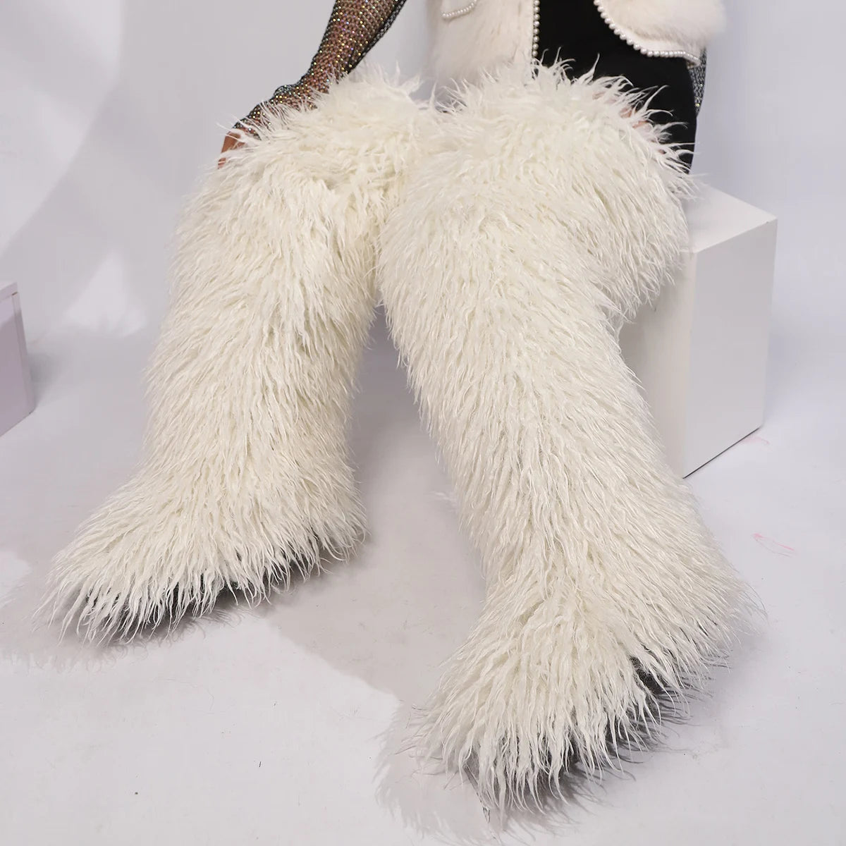 THIGH HIGH MONGOLIAN BOOTS